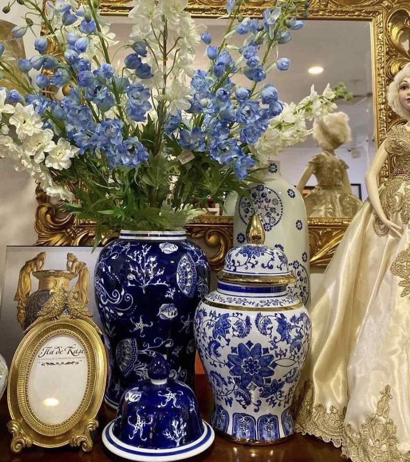 Ваза с крышкой синяя, фарфор, 46 см 1
