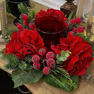 Подсвечник с гортензиями