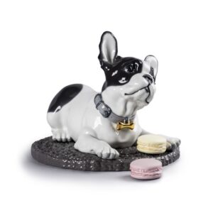 Французский бульдог с макаронс Lladro 2